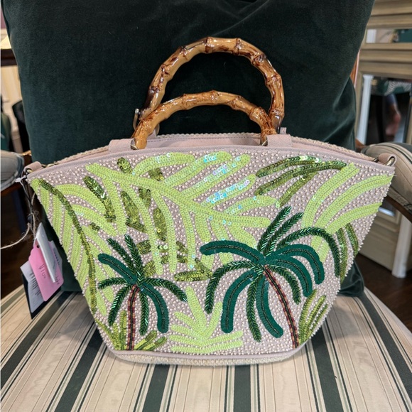 Palm Tree Beaded Tote - Picture 8 of 15
